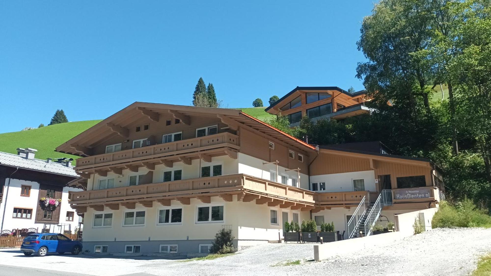 Haus Dienten Top 11 Дінтен-ам-Гохкеніг Екстер'єр фото
